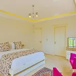 Bianca Villa *